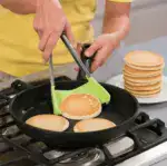 2-in-1 Spatula & Tongs - Simply Flip